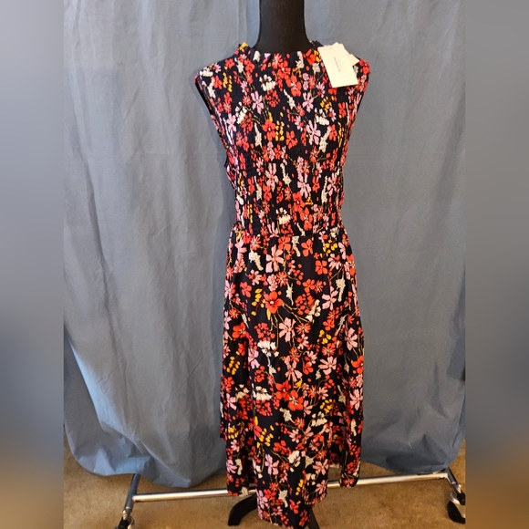 BloomChic  Black Floral Sleeveless Ruffel Neck Dress(B4) - Picture 1 of 3